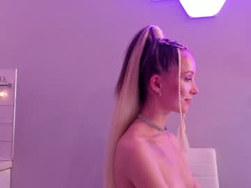 cam girl porn queenieandliam image #815685