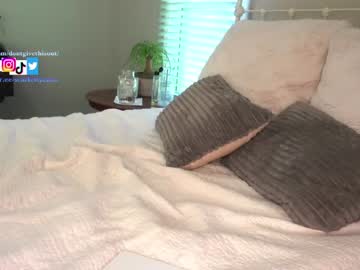 cam girl porn dontgivethisout image #4313194
