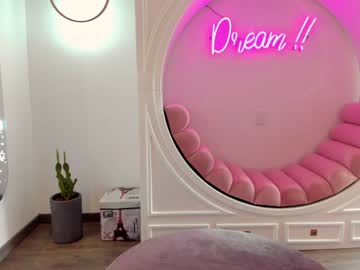 cam girl porn ashlyeroberts1 image #1811560