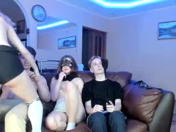 cam couple porn 5niples image #3182448