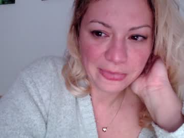 cam girl porn kiradivine image #1712182