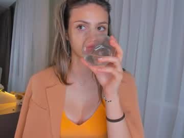 cam girl porn amitybody image #6999243