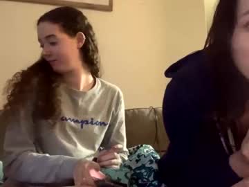 cam girl porn kylieexoxoxo2432 image #6112145