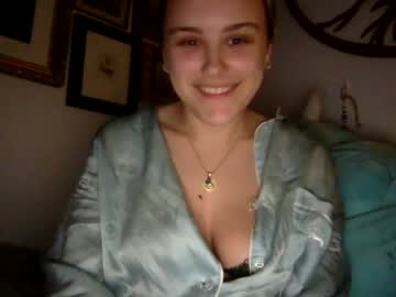 cam girl porn brattyslutof image #50242