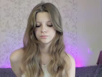 cam girl porn alainaestrada image #5562411