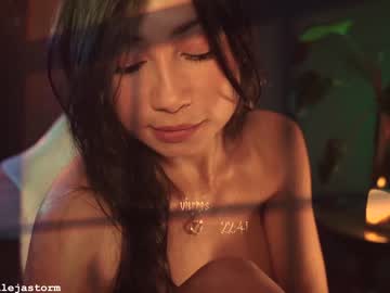 cam girl porn alejastorm image #881225