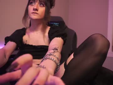 cam tranny porn amirinsworld image #4715639
