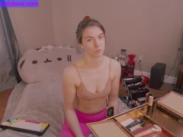 cam girl porn chroniclove image #3247403