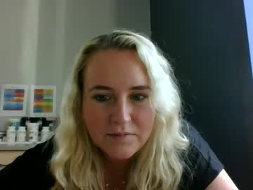 cam girl porn blonde4lyfe image #5314582