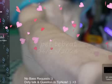 cam girl porn petitebrat image #6777432