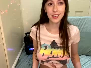 cam couple porn bigeyesxo image #3264224