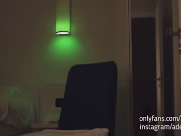 cam girl porn adelelove image #1632619