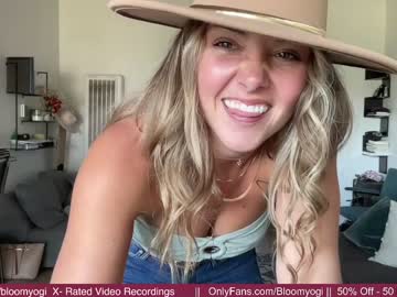 cam girl porn bloomyogi image #5220916
