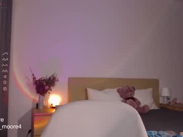 cam girl porn lumoore image #5206836