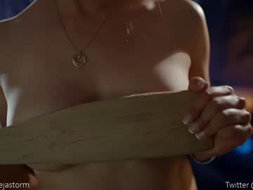 cam girl porn alejastorm image #5173056