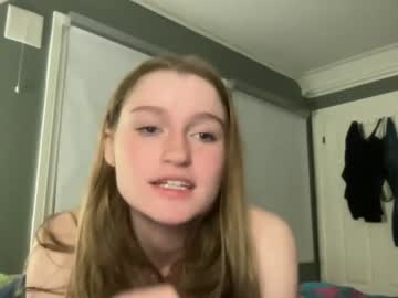 cam girl porn frecklytaylor image #2940597