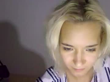 cam girl porn daenerexxx image #4385