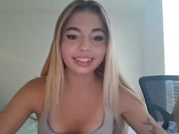 cam girl porn miabanks0 image #7080259
