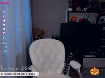 cam girl porn klementinagirl image #991633