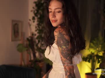 cam girl porn effyloweell image #3628213