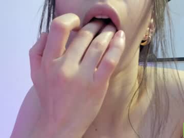 cam girl porn lucie_beltran image #3485816