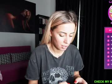 cam girl porn laurabae_ image #602473