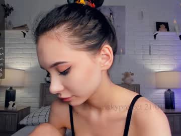 cam girl porn riskyproject image #6193161