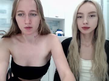 cam girl porn nearsaturn image #2352143