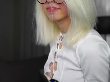 cam girl porn maureensgame image #7031839