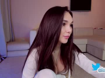 cam girl porn hollyextra image #3052960