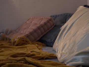 cam girl porn sistinehashands image #4368187