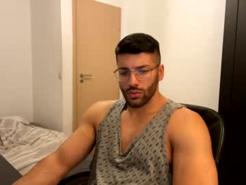 cam man porn rogan1604 image #821809