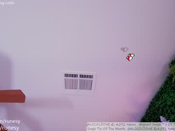 cam girl porn runesy image #6422320