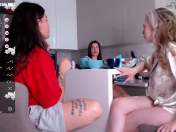 cam girl porn small_blondee image #2551184