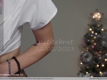 cam girl porn petitebrat image #5831219