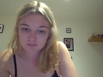 cam girl porn redroseldn image #4248680
