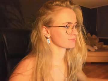 cam girl porn linellali image #2983048