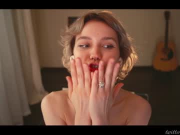 cam girl porn luna_ai image #2344472