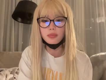cam girl porn honeybeedog image #6772727