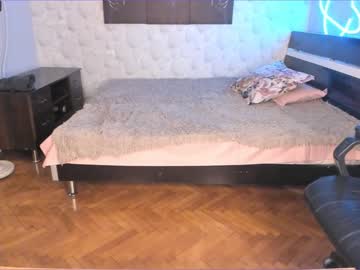 cam girl porn kiki_rikii image #4782451