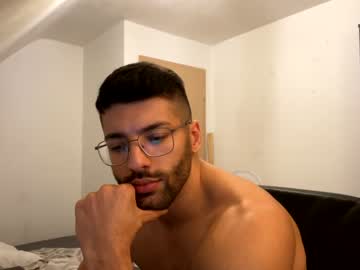 cam man porn rogan1604 image #820308