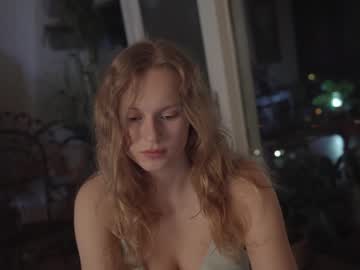 cam girl porn chillwithkira image #993176