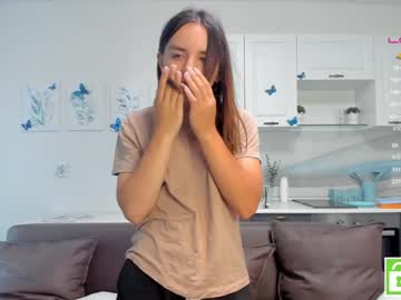 cam girl porn karalyons image #4902323
