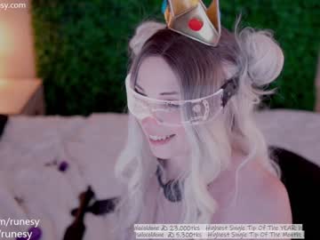 cam girl porn runesy image #4479697