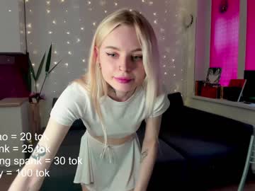 cam girl porn playfull_eve_waifu image #4381105