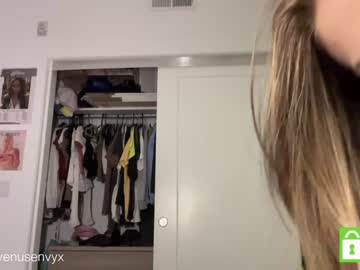 cam girl porn venusenvyx image #4300544