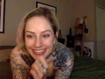 cam couple porn mickinmolly image #982820