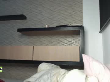 cam girl porn latinella image #6358128