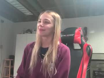 cam couple porn chloe_damian image #7077402