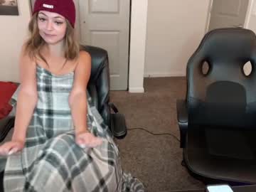 cam couple porn alpha_luke image #67913